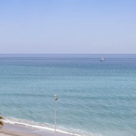 Arce Frontline Seaview * Nerja