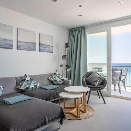 Arce Frontline Seaview Apartment Nerja