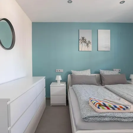 Apartment Arce Frontline Seaview *